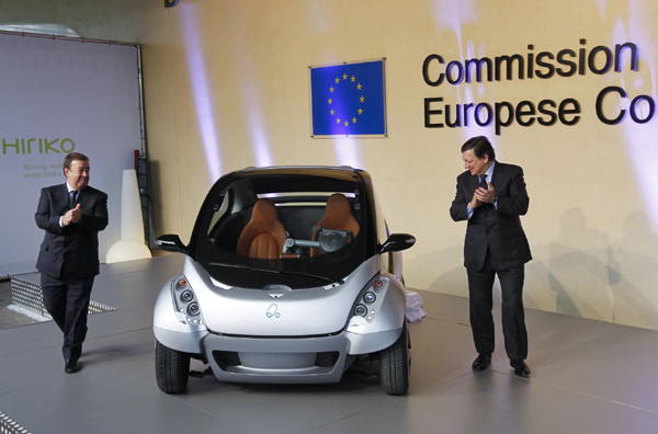 Folding electric car Hiriko unveiled