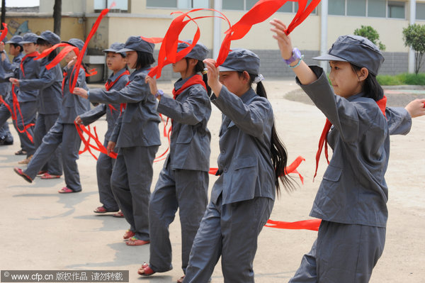 Young revolutionaries celebrate the past