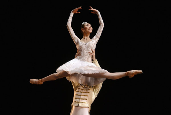 Chinese ballerina wins Gloria Grand Prix award