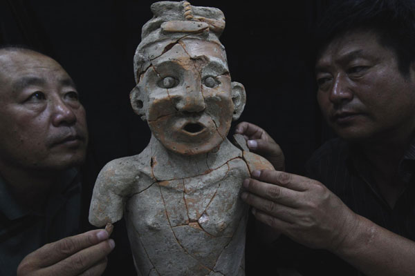 5,300-year-old pottery statue found in N China