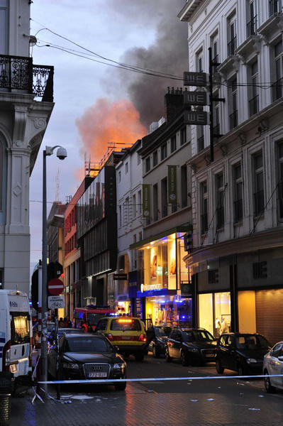 Fire breaks out in downtown Brussels
