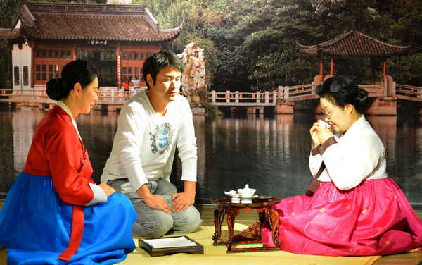 Asian tea ceremony competition in E China