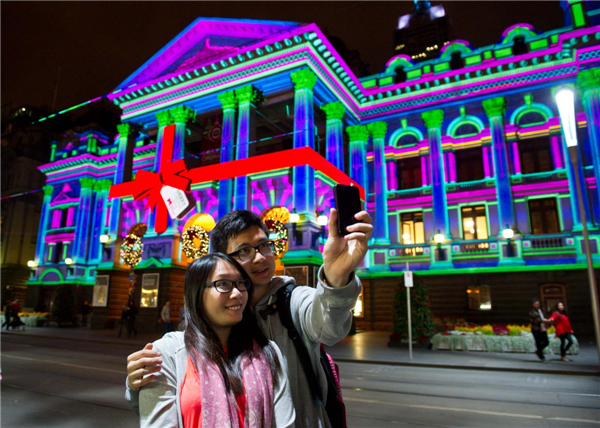 Christmas decorations installed across Melbourne