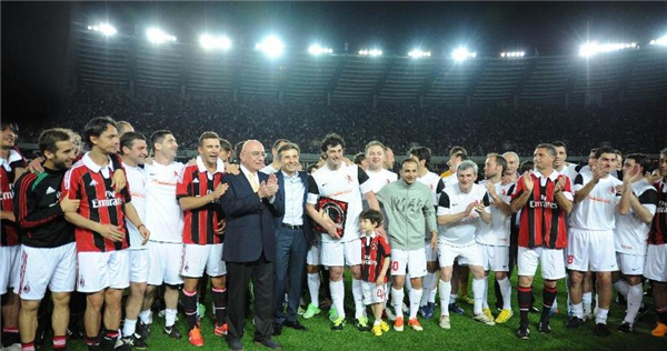 AC Milan in Tbilisi for Kaladze farewell match
