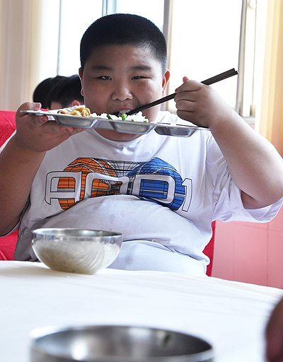 Obese Boy Porn - Summer camp tackles child obesity in China[4]- Chinadaily.com.cn