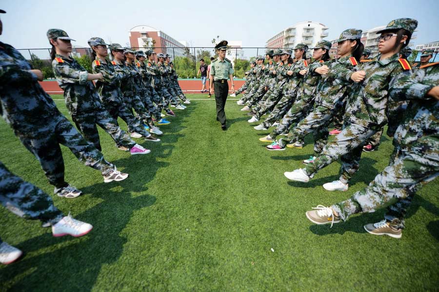 Students face new term and military trainingwoyi