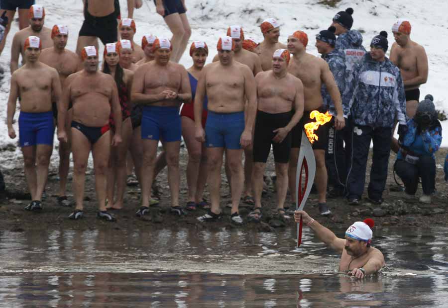 Sochi torch goes for a swim
