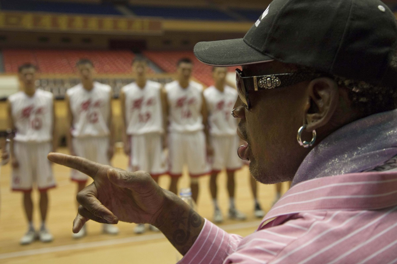 Rodman trains basketball players in DPRK