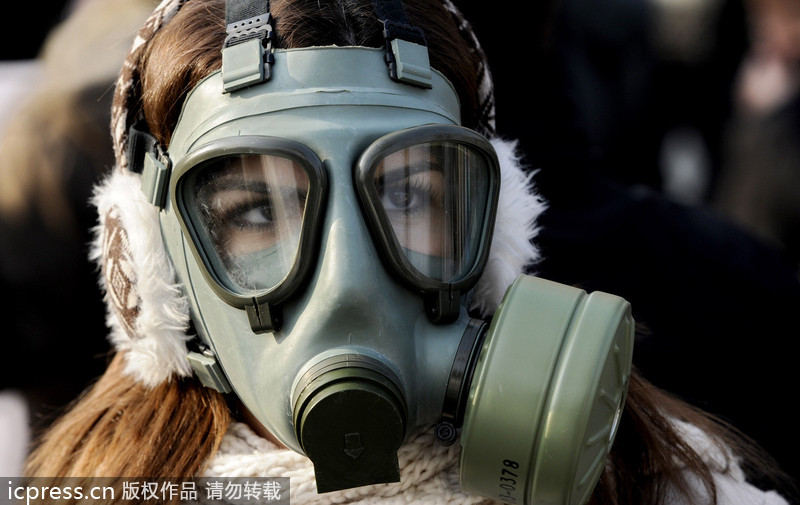 Anti-pollution masks around world