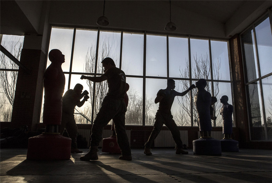 Tough training at Beijing bodyguard camp