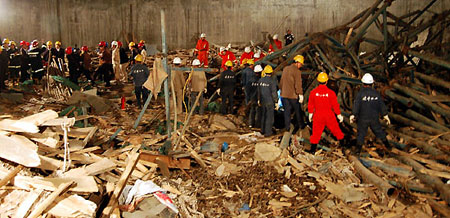 12 killed in SW China plant collapse