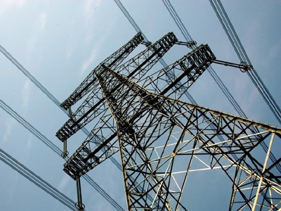 Transmission line towers