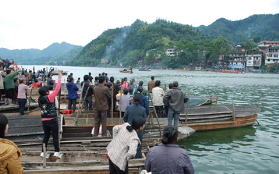 Dragon boat competition in Liuzhou