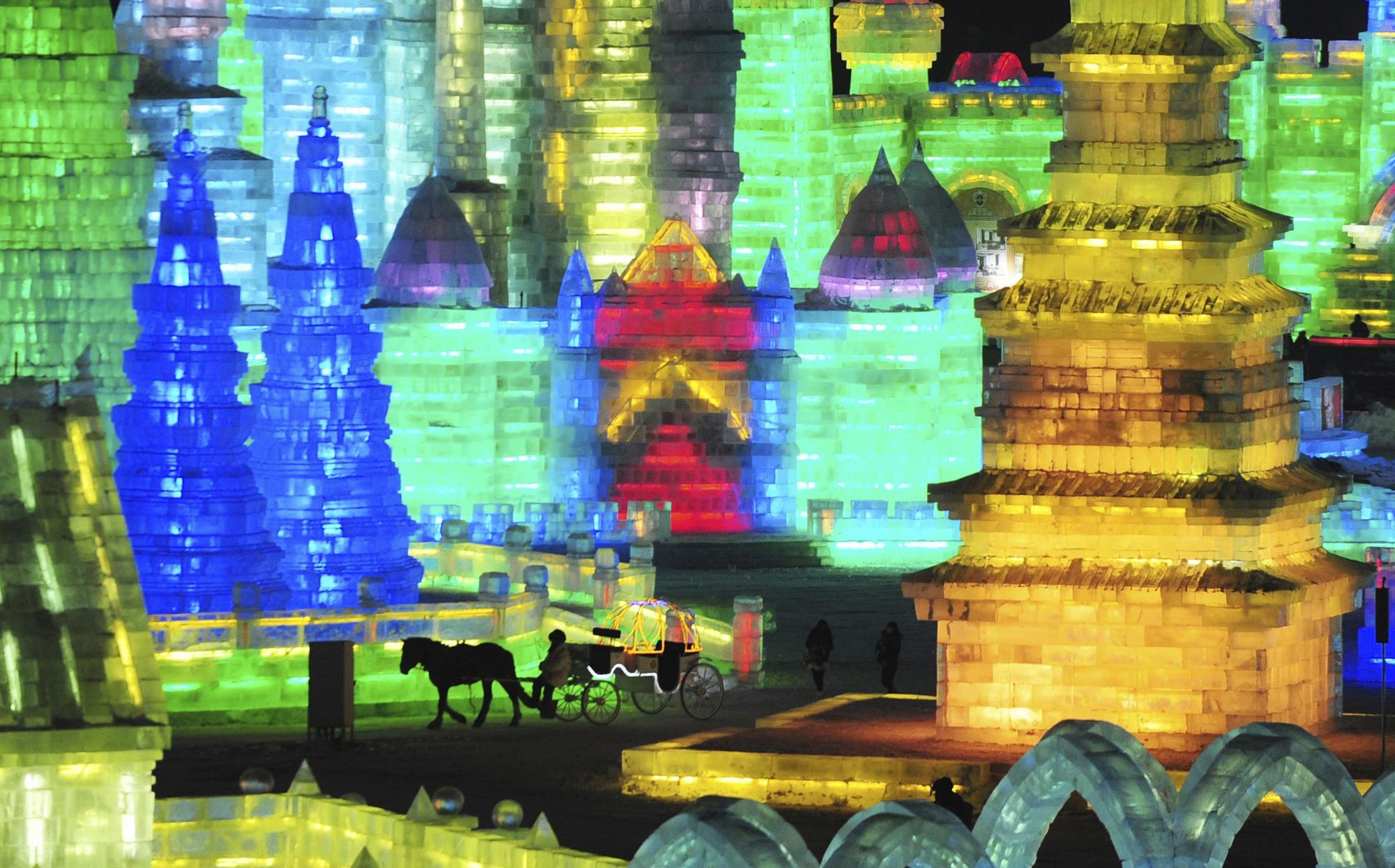 The wonderland of Harbin's Ice and Snow World