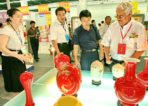 Fine ceramic products made in Zibo