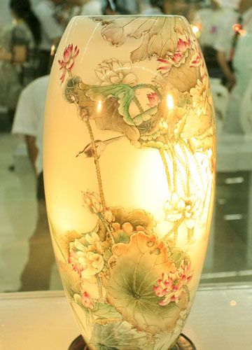 Fine ceramic bottles and plates