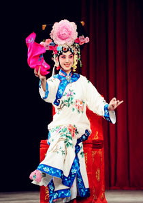 Peking Opera Qiang Tiao Mu Tian Wang, Gui Fei Zui Jiu