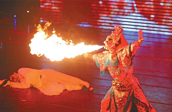 Sichuan Opera a draw as Chengdu 'goes global'