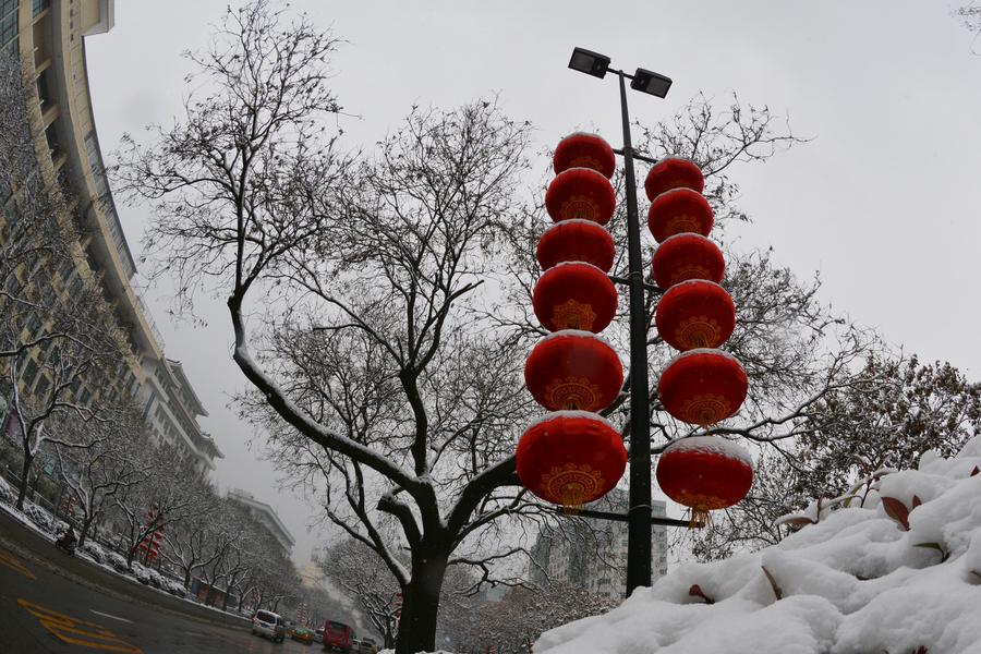 Snow scenery seen in Xi'an