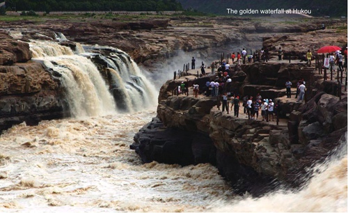 Hukou: Water falls from heaven