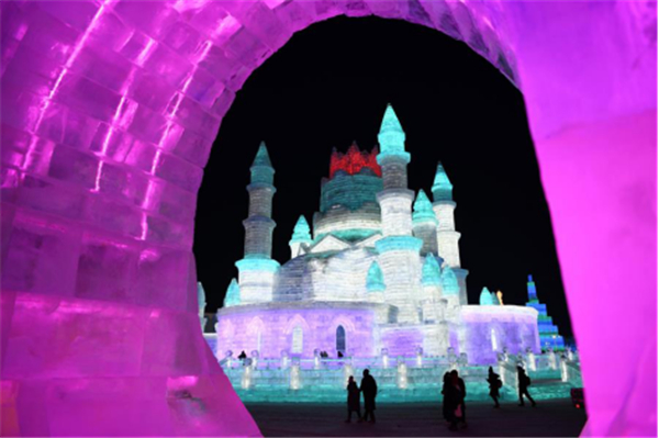 Enjoy winter fun in Harbin Ice and Snow World