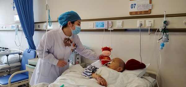 Wenjiang hospital innovates elderly health management