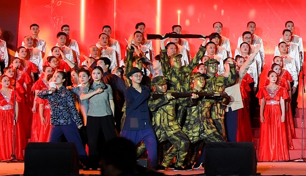 Peng'an people celebrate 100th anniversary of CPC's founding