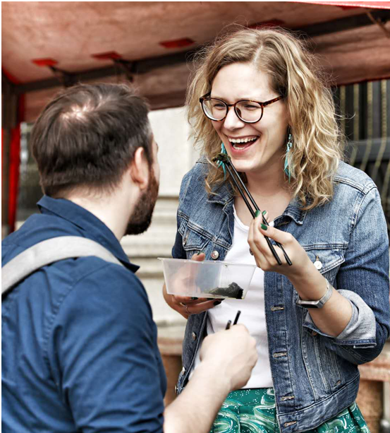 Silkworm Festival brings visitors to Tongxiang