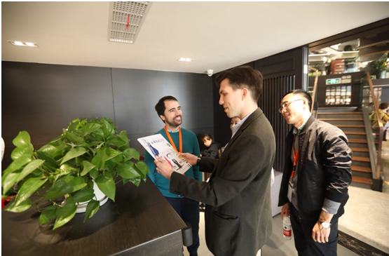 Silkworm Festival brings visitors to Tongxiang