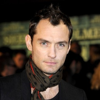Jude Law discovers Holmes