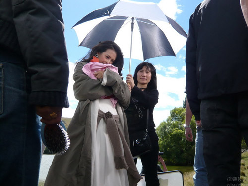Zhang Ziyi interprets 'Precious Woman'