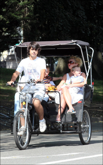 Britney Spears and her two sons to enjoy time