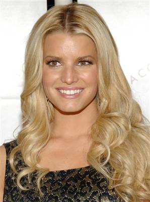 Jessica Simpson offered brain bun