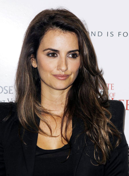 Penelope Cruz and Blake Lively attend screening of 
