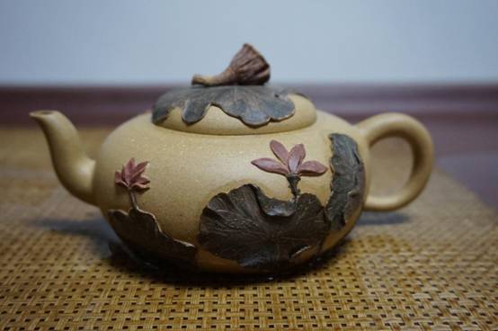 缘的际遇——记程霞紫砂艺术