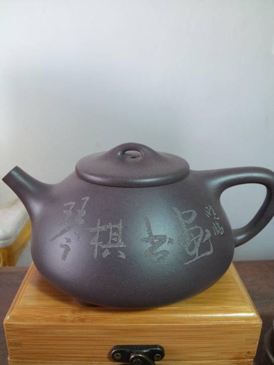 缘的际遇——记程霞紫砂艺术