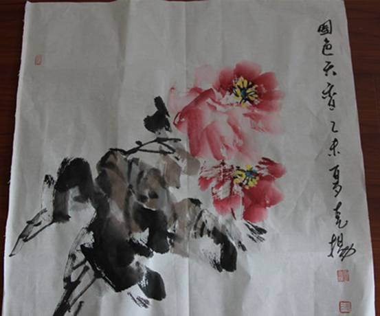 画家黄克扬为中国日报书画艺术频道作画