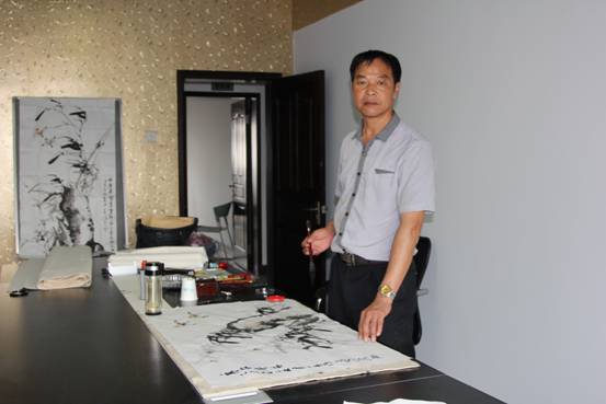 丹管一枝欲写尽人间春色