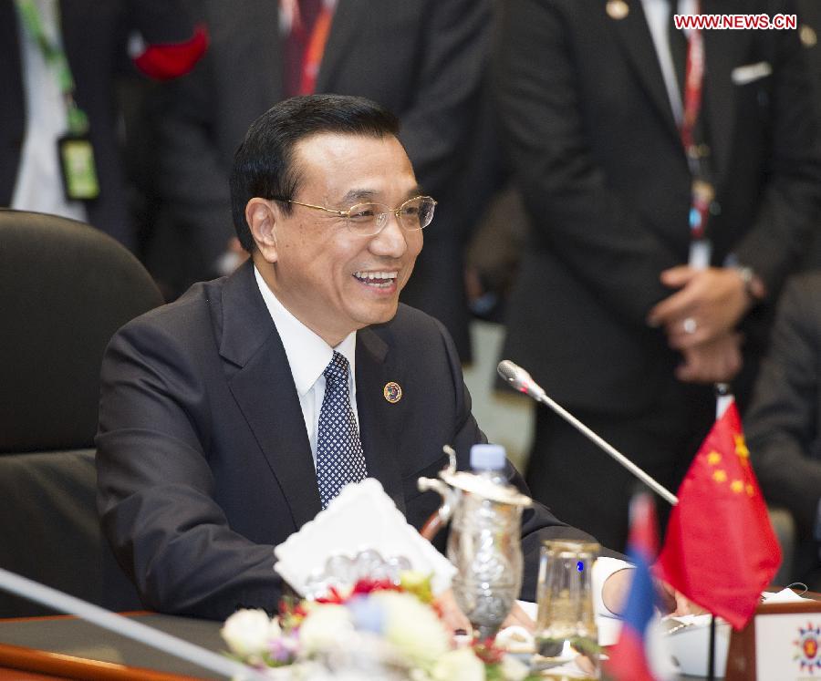 Highlights: Premier Li Keqiang at East Asia leaders' meetings