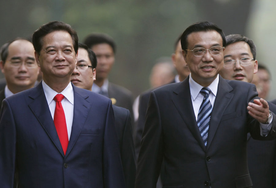 Highlights: Premier Li Keqiang in Vietnam