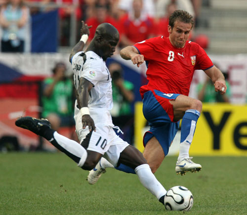 Ghana stuns Czech 2-0
