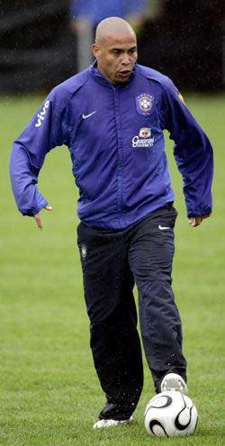Super stars feel fit in training camps