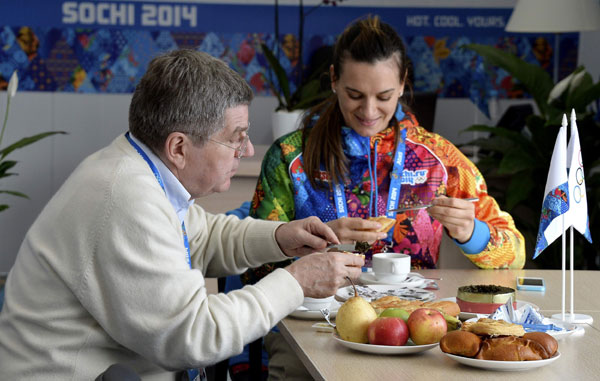 New IOC president faces challenging 1st Games