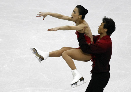 China's Shen-Zhao win Skate America pairs