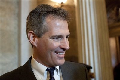 Obama, Brown considering Mass. basketball game