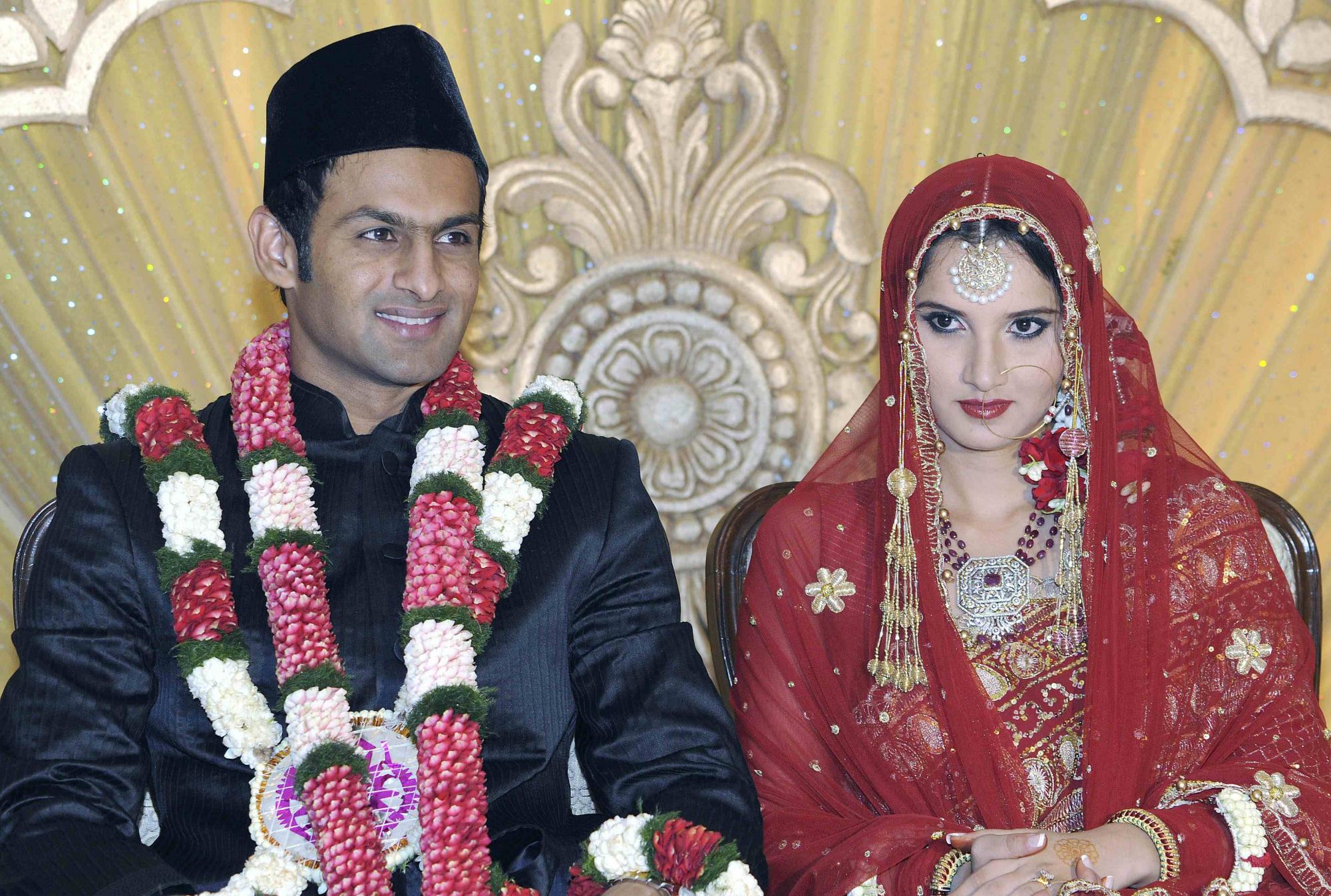India tennis babe marries Pakistani cricketer