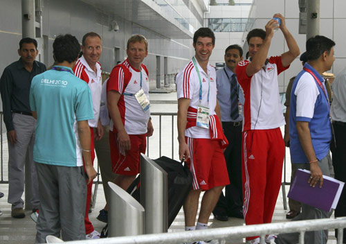 Athletes set to arrive as things look up for Delhi