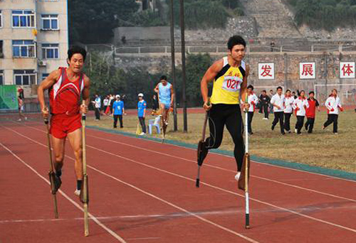 Stilt racing at the ethnic minority sports games