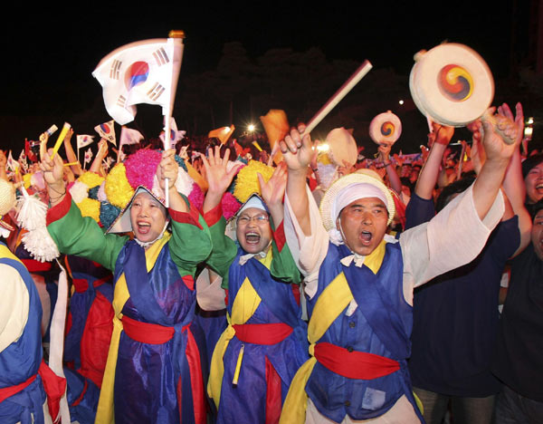 Pyeongchang finally wins 2018 winter Olympics bid