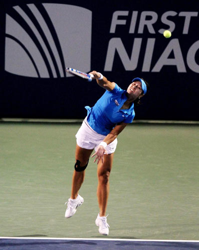Li Na into last eight in US Open tune-up